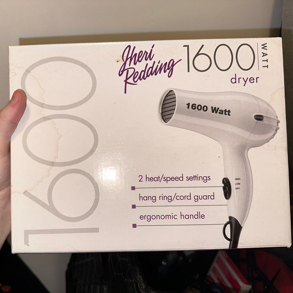 1600 watt hair dryer